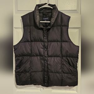 Lands End Goosedown black snap up vest Size L